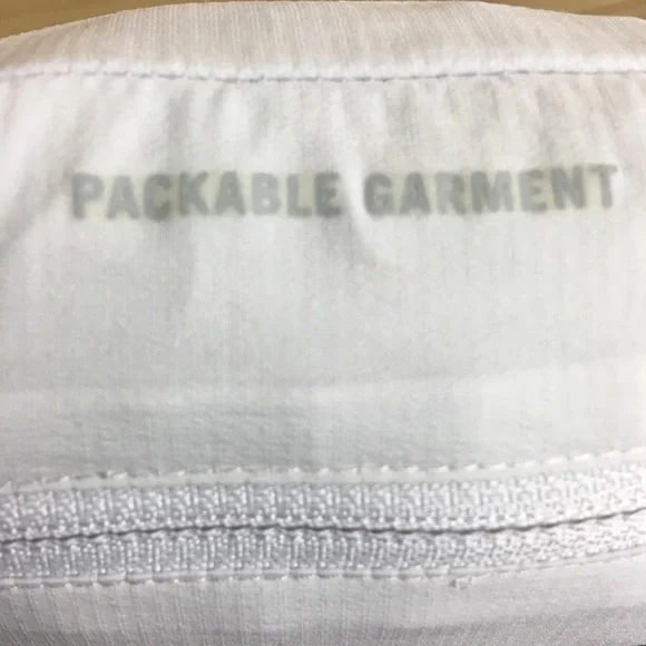 Nike-shield Impossibly Light ZIP-UP Hooded Running Pockable Jacket Size L - Picture 7 of 12